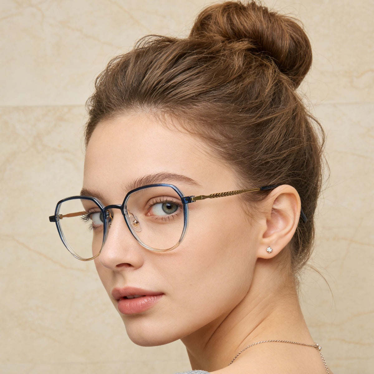 c098435c-f9ba-4917-a8fd-bd1e8adf598b-Max