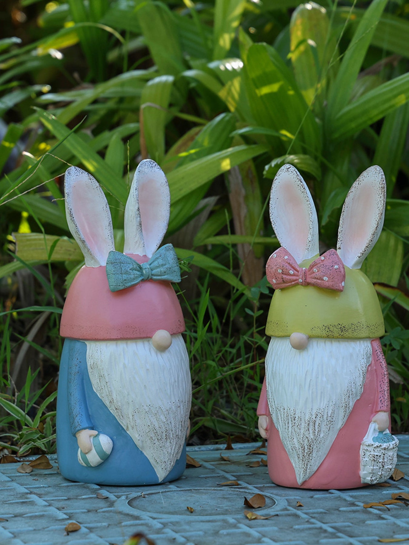 ef6cba464668406b899ae015e9a69454-Max