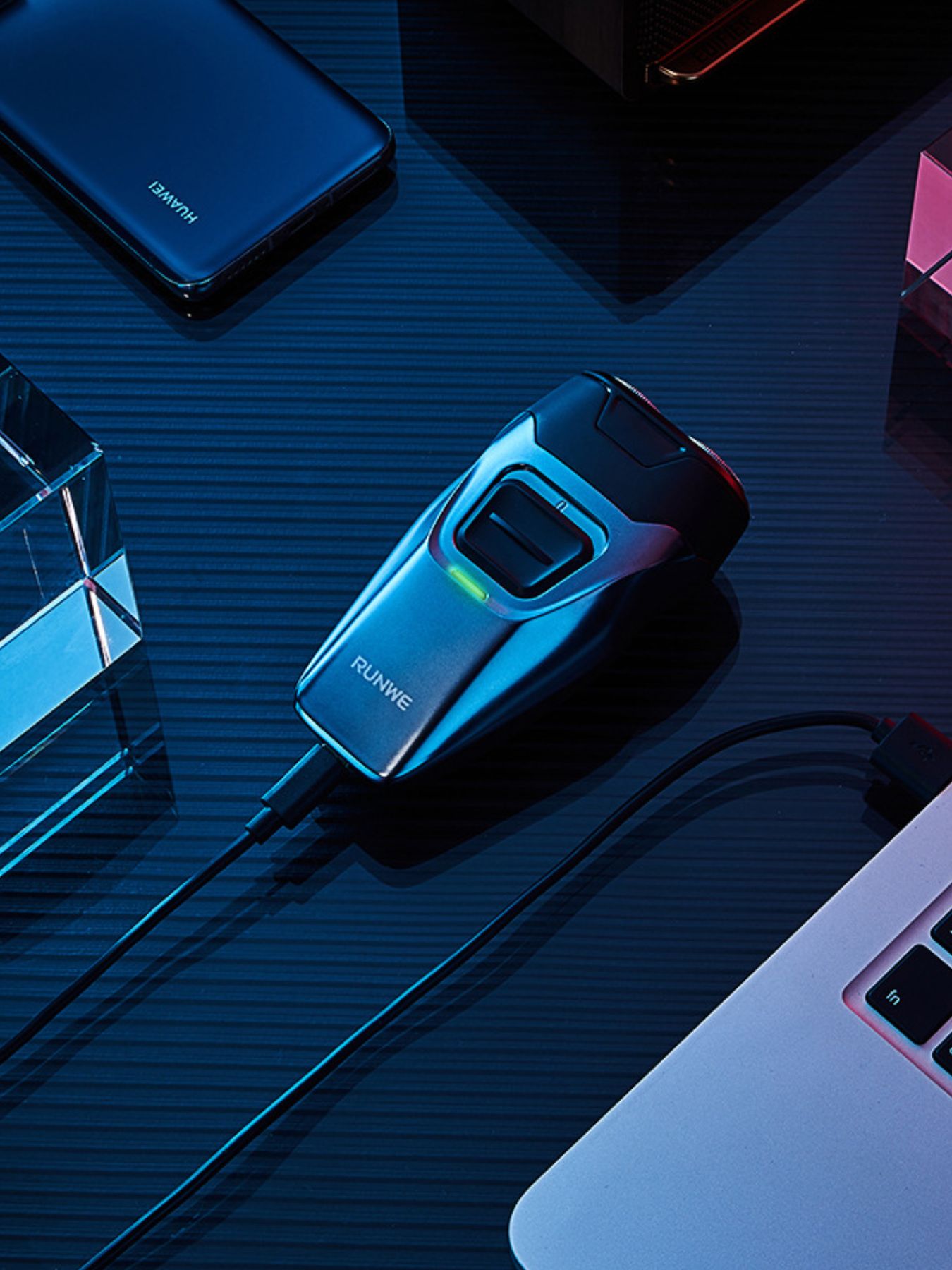 fba57b27-a0e6-4537-92d7-45149fc38773-Max